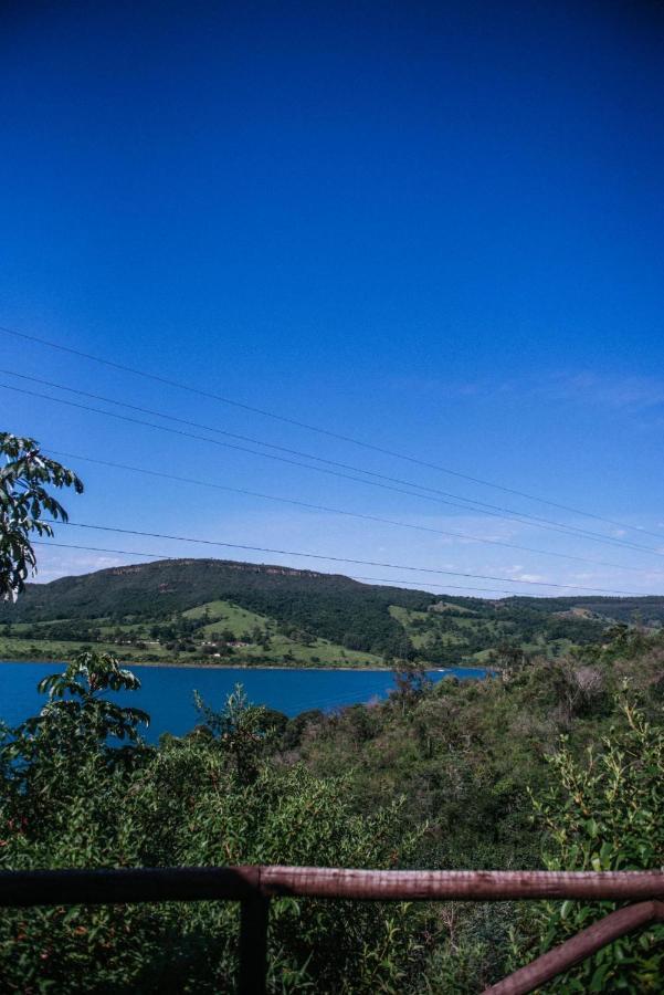 Pousada Enseada Da Ilha กาปีตอลิโอ ภายนอก รูปภาพ
